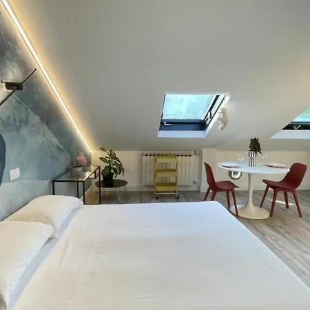 Joivy Cosy Mansard In Apartman Rapallo